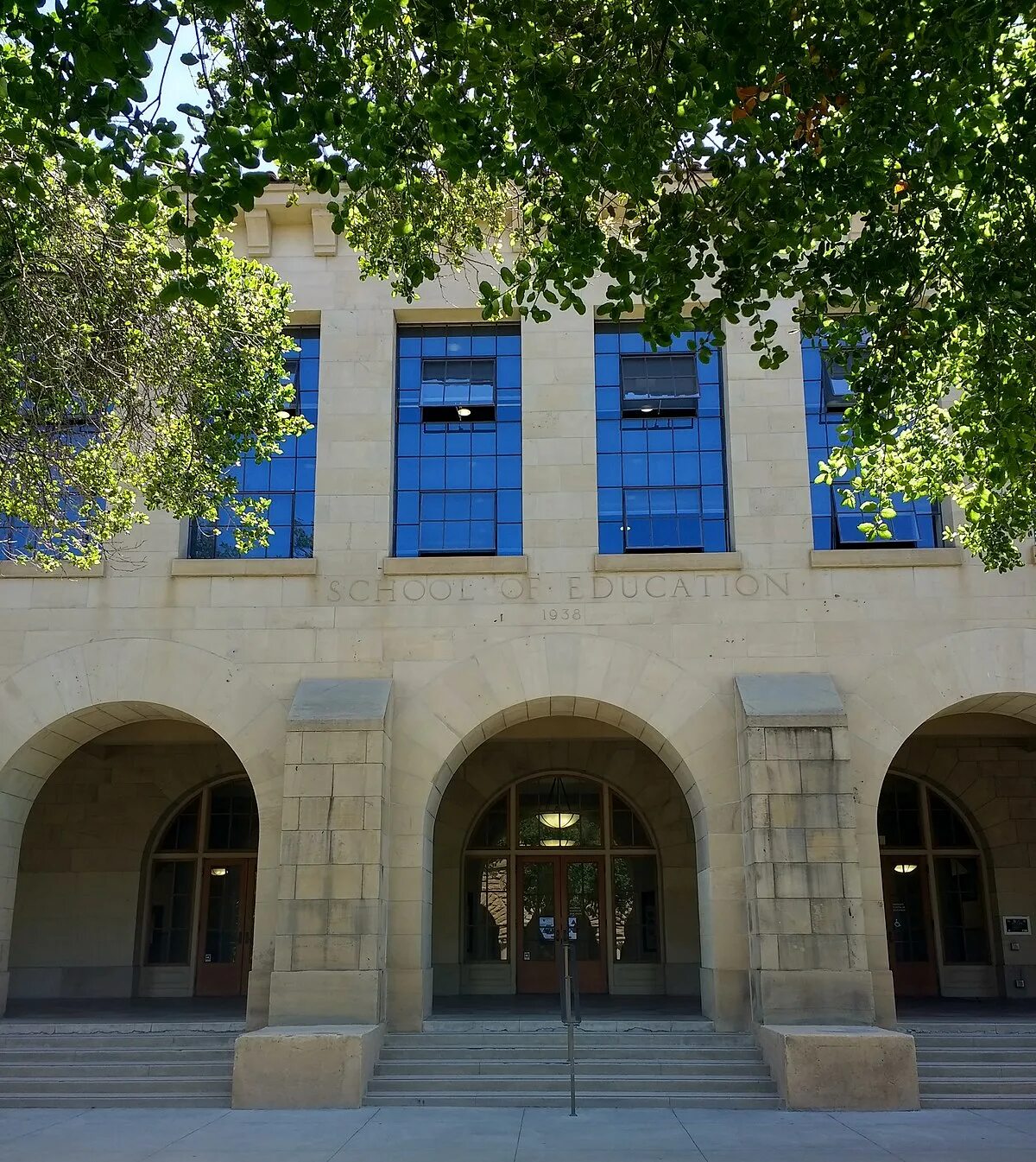 Stanford school. Стэнфорд университет. стэнфорд университет в ташкенте. graduate school of education stanford. stanford education school.