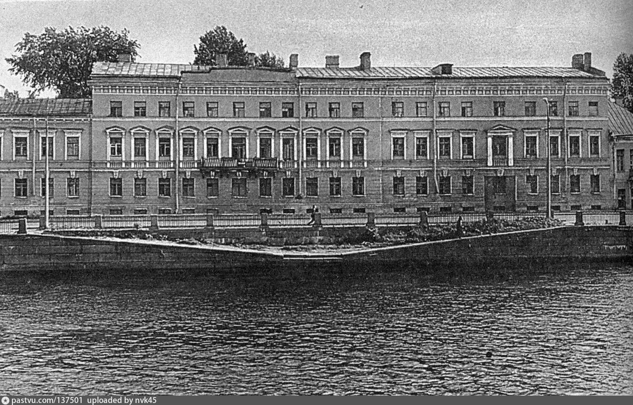 Госпитали санкт петербурга список. Военно-морской госпиталь в санкт-петербурге. санкт-петербургский адмиралтейский госпиталь. первый морской первый военно-морской госпиталь в санкт-петербурга. военно сухопутный госпиталь петербургский.