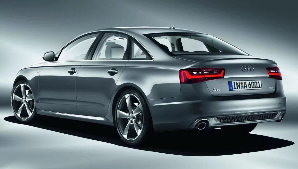 Автомобиль audi a6