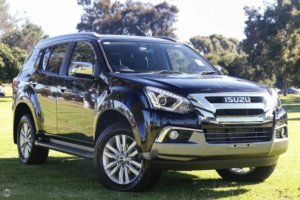 Исузу му-х. Isuzu mu-x 2022. Исузу му-х 2023. Исузу джип 2022.