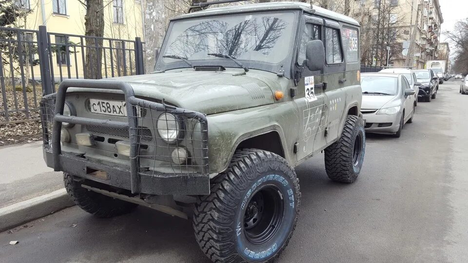 Лифт уаза 3151. Уаз хантер r16. Уаз 469 на 35 колесах. Уаз-315195 «хантер». Максимальный лифт уаз.