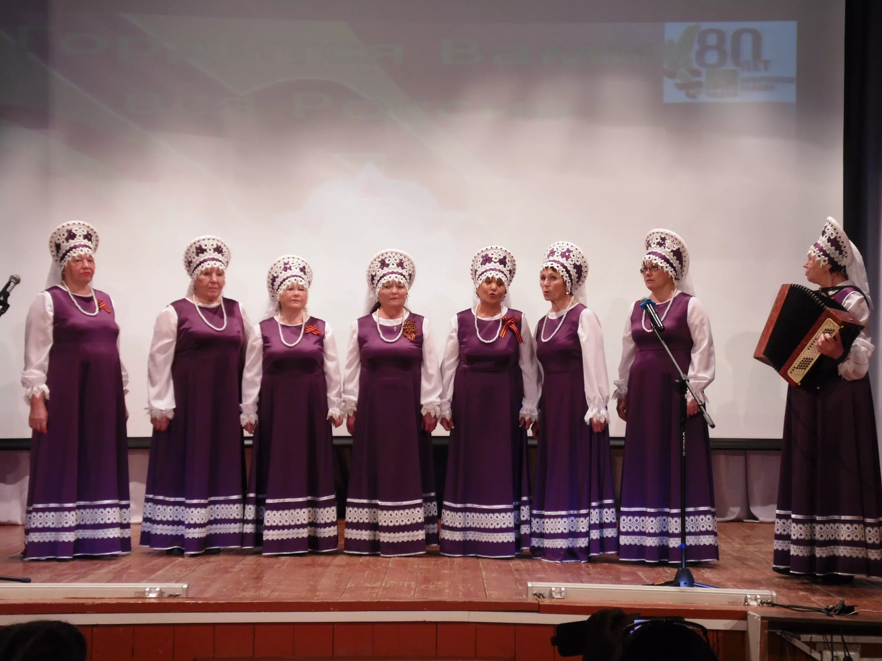 вокальный ансамбль радуга брянск. вокальный ансамбль радуга кучино. коллектив радуга. вокальный ансамбль радуга. концерт для детей.