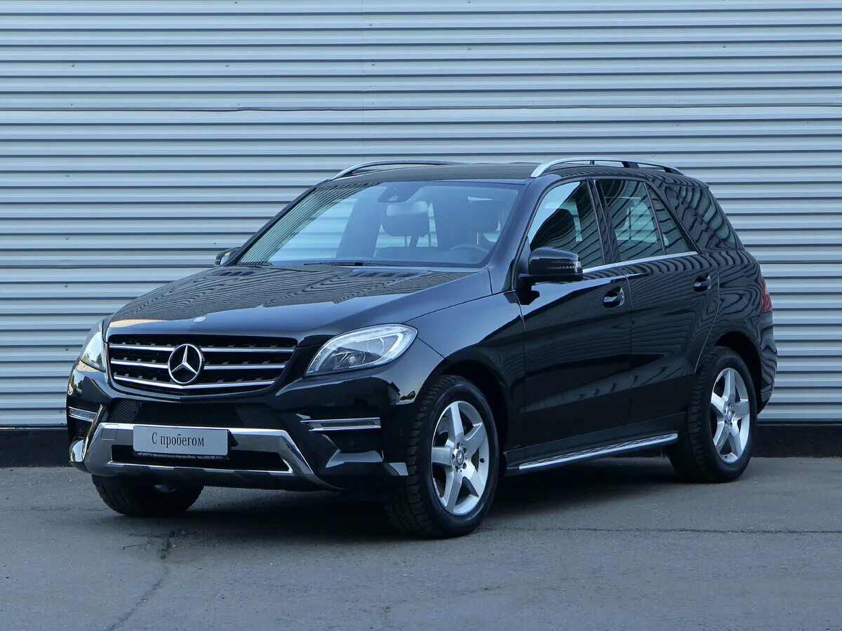 Куплю мерседес с пробегом недорогой. Mercedes m class 2013. Mercedes-Benz m-класс 350 III (w166). Mercedes-Benz m-class, 2013. Mercedes-Benz ml-class 2013.