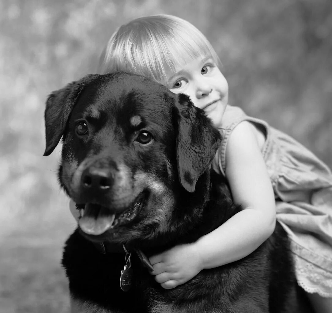 Верных друзей и искренних людей. Самые лучшие и преданные люди. Детская дружба. Животные друзья человека. Рядом должны быть верные и преданные.