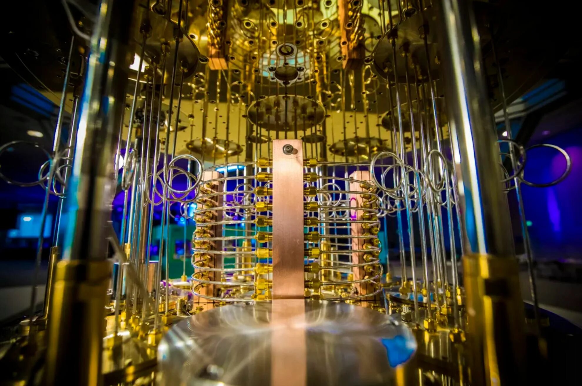 Почему квантовый компьютер. Квантовый компьютер ibm 2025. квантовый компьютер ibm 2001. квантовый 50-кубитный. квантовый компьютер ibm eagle.