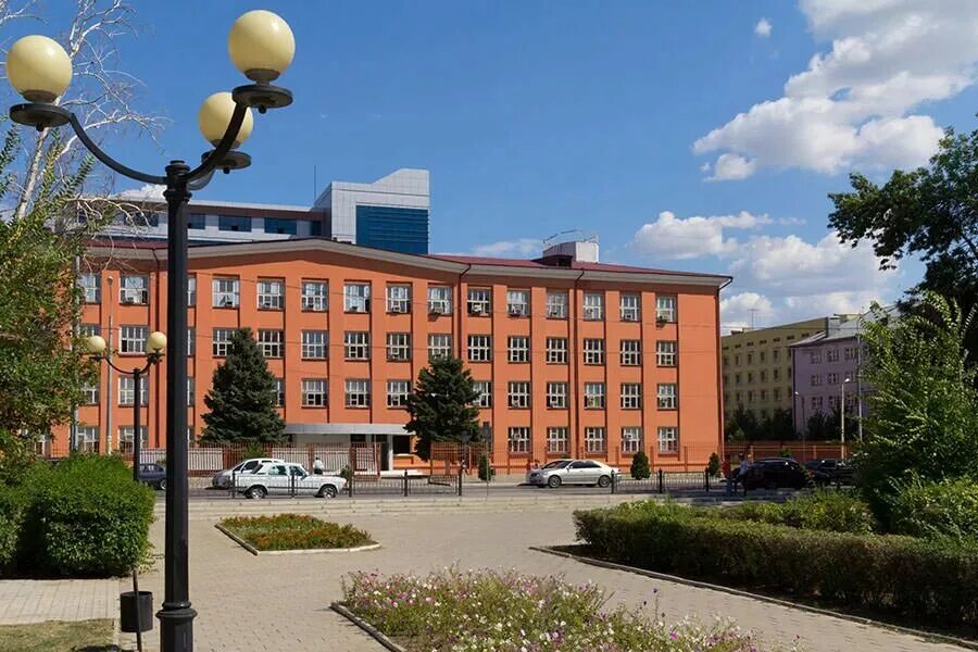 Астраханский госуниверситет. Астраханский государственный университет, астрахань. Здание агу астрахань. Астраханский государственный университет татищева. Астраханский государственный университет, астрахань.