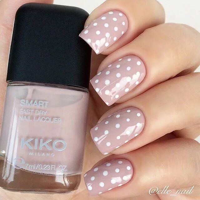 Дизайн ногтей горошки фото Pin by Lizzett Sánchez on Nails Dots nails, Polka dot nails, Polka dot nail art