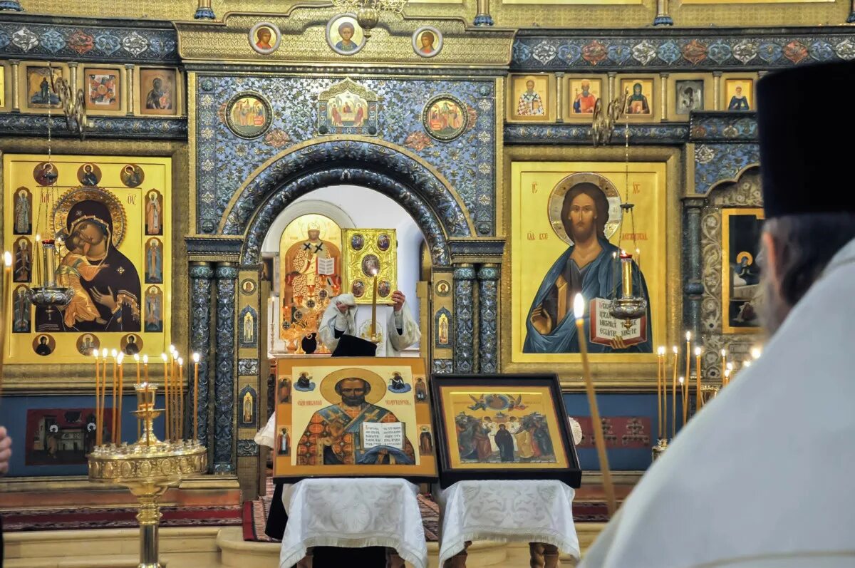 зачатьевский монастырь иконы. святыни зачатьевского монастыря. зачатьевский монастырь святыни. преподобные иулиа́ния, игумения и евпра́ксия, монахиня, московские. милостивая икона божией матери в зачатьевском монастыре.