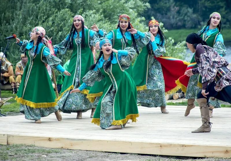 Этюды севера Парабель. Оськино озеро Парабель. Фестиваль коренных народов Сибири "этюды севера".. Этюды севера Парабель 2022. Народы сибирского района