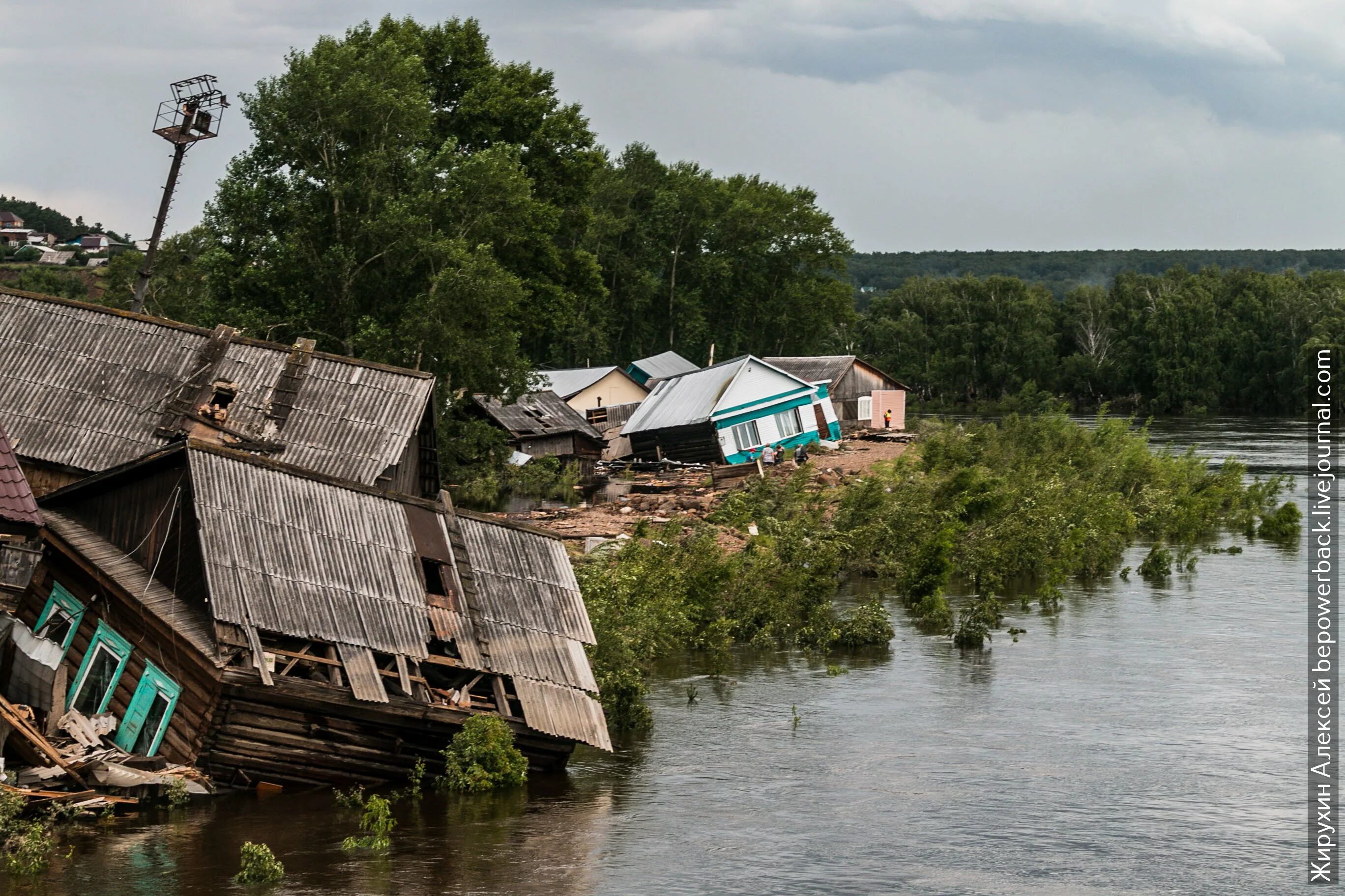Бороҳолка тулун. Новая эра г тулун. Тулун иркутская область наводнение. Кирей муксут нижнеудинский. Пожар в тулуне.