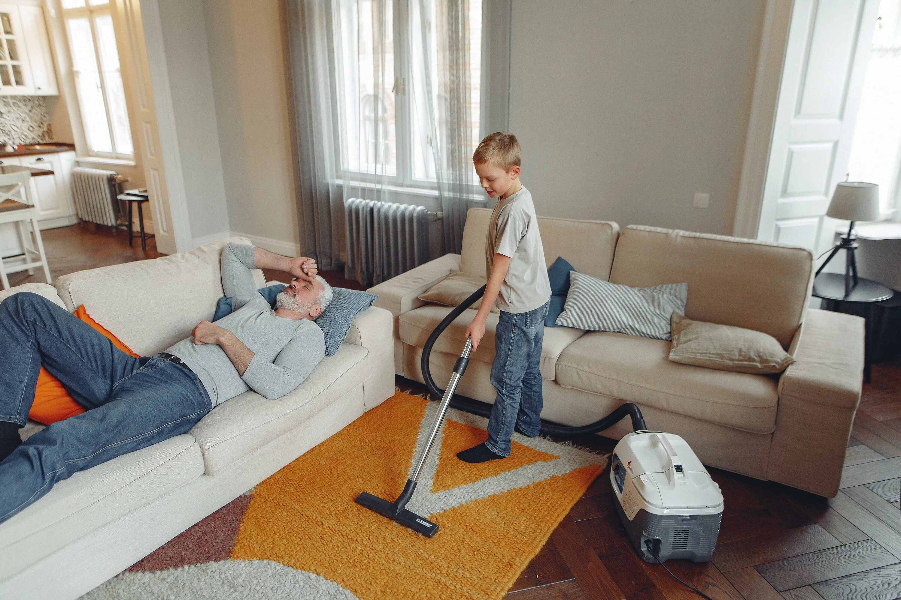 Удобство и комфорт. Carpet Cleaning boy. Пребывать дома