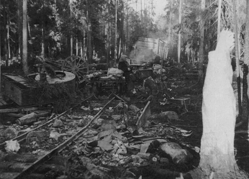 волховский котел. 2 я ударная армия. 2 ударная армия волховского фронта мясной бор. 2 ударная армия волховского фронта мясной бор. волхов 1942 волховский котел.