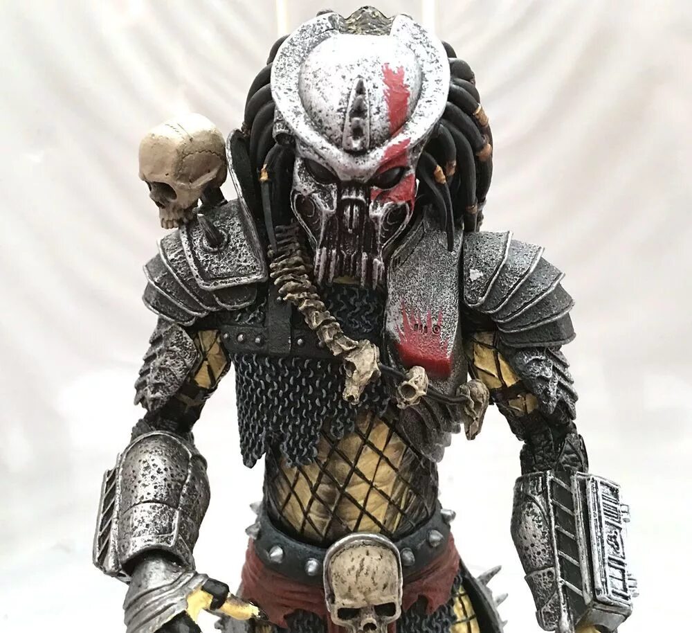 Predator concrete. Predator Concrete Jungle NECA. Хищник предатор шрам. Ultimate scar Predator NECA. Трон хищника NECA.