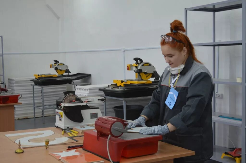 Гнездилова горно алтайск. Горно-Алтайский колледж Гнездилова. Политех Гнездилова Горно-Алтайск. Политехнический колледж Горно-Алтайск. Политех колледж Горно Алтайск.