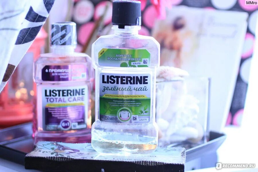 Listerine ополаскиватель 1000мл. Ополаскиватель для полости рта с антисептиком. Ополаскиватель для полости рта названия. Ополаскиватель Листерин со фтором.