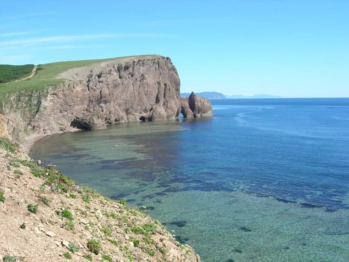 Бухта дубовая приморский край. Река зеркальная приморский край. Бухта дубовая приморье. Бухта зеркальное приморский край база. Кавалерово бухта зеркальная.