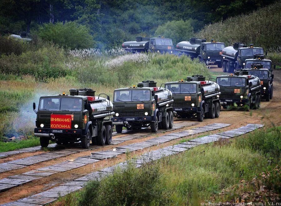 Военная автомобильная дорога. Техника МТО вс РФ. Служба горючего Вооруженных сил Российской Федерации. Службы горючего Вооруженных сил России. День службы горючего Вооруженных сил РФ.