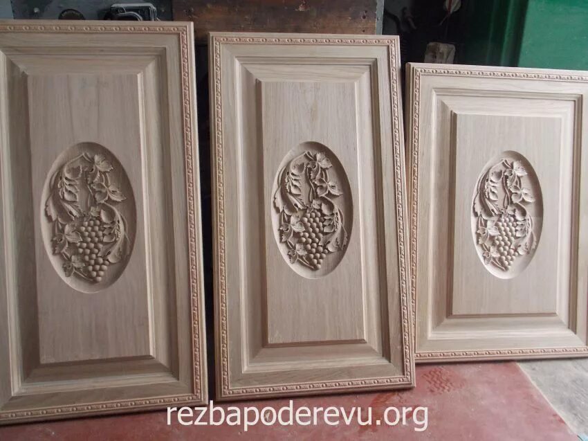 фрезеровка фасадов мдф на чпу. фасады на чпу. изделия из мдф на чпу. резные фасады. резные фасады.