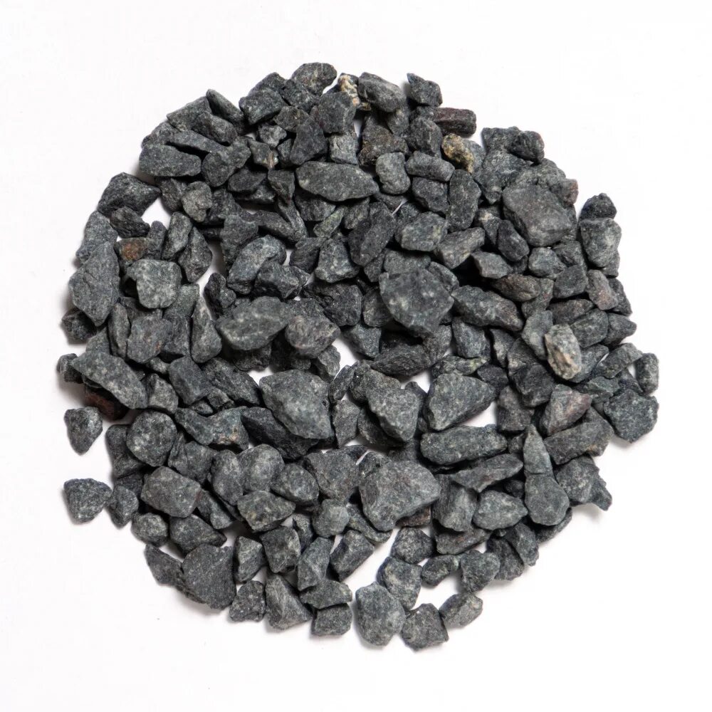 Крошка гранитная фракция 5-10 мм рябая. Гранит грунт. Естественный грунт. Грунт природный амфиболит 1 кг. Калейдоскоп природ.