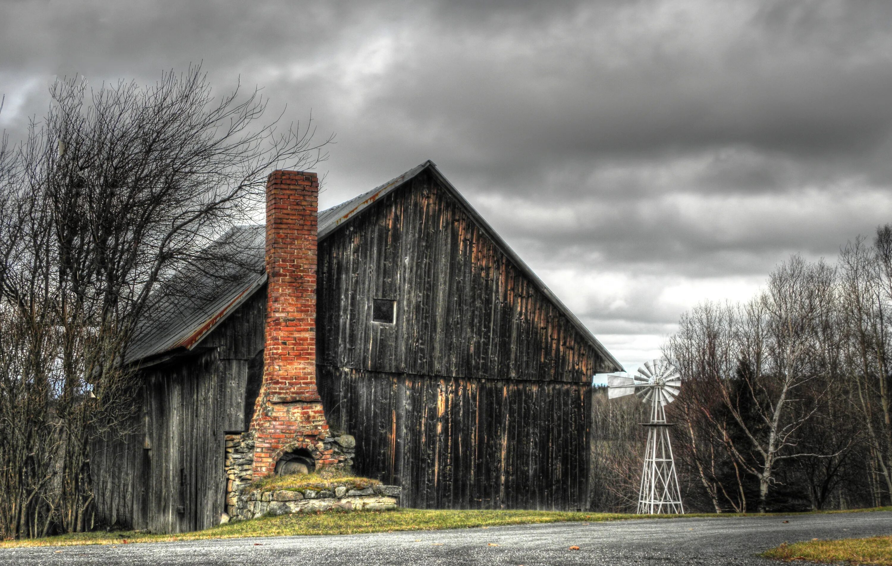 The old barn меню. Деревянный амбар. Old barn дзержинский. Локация деревенский сарай. Амбар в нормандии булатов.