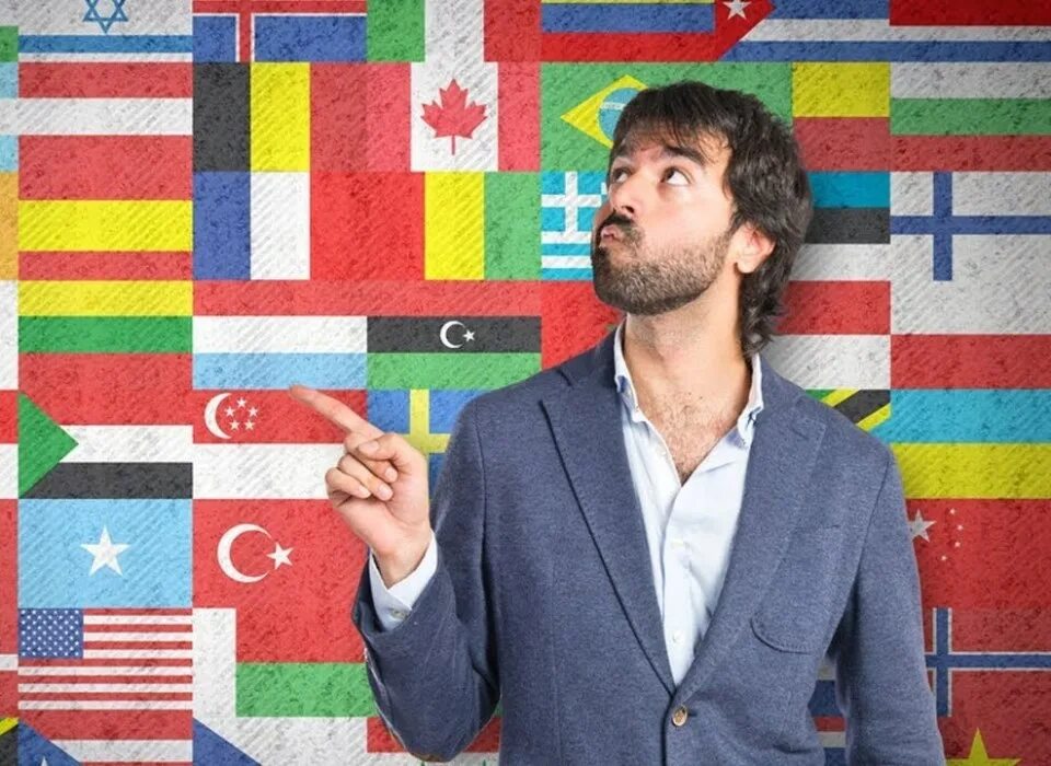 Иностранные языки арт. Работа с несколькими языками. Студенты из разных стран. Изучение иностранного языка. Работа с несколькими языками.