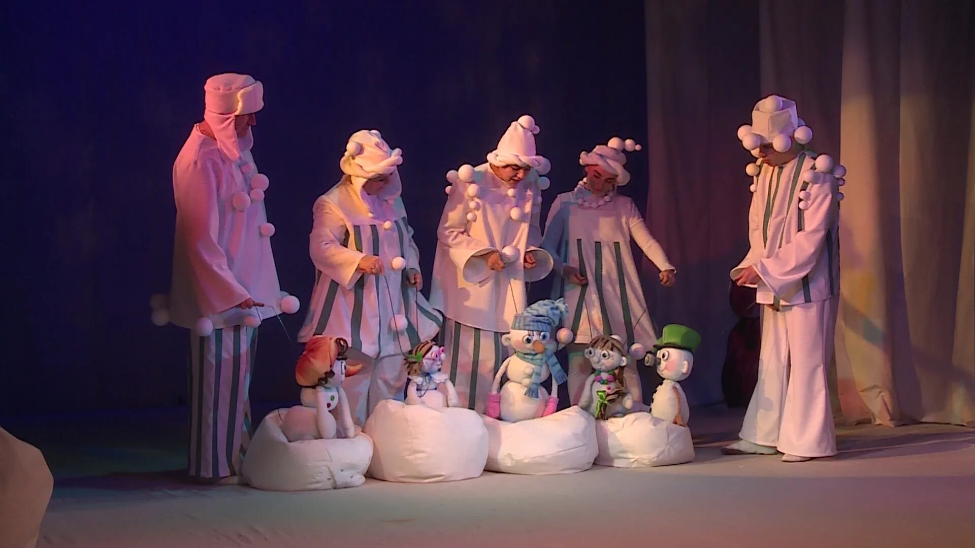 школа снеговиков театр кукол. школа снеговиков кукольный театр на бауманской. школа снеговиков театр кукол. школа снеговиков театр кукол. школа снеговиков спектакль театр кукол.