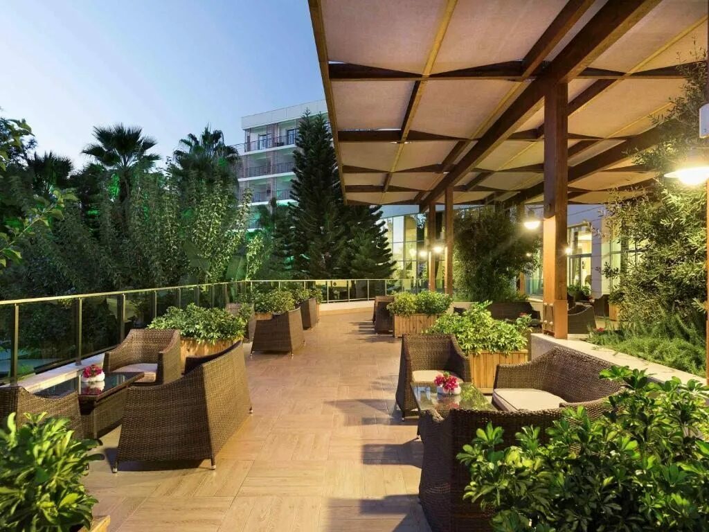 Tui magic life beldibi 5. Отель rixos beldibi 5*. rixos beldibi 5* (бельдиби). rixos beldibi пляж. риксос бельдиби турция фото.