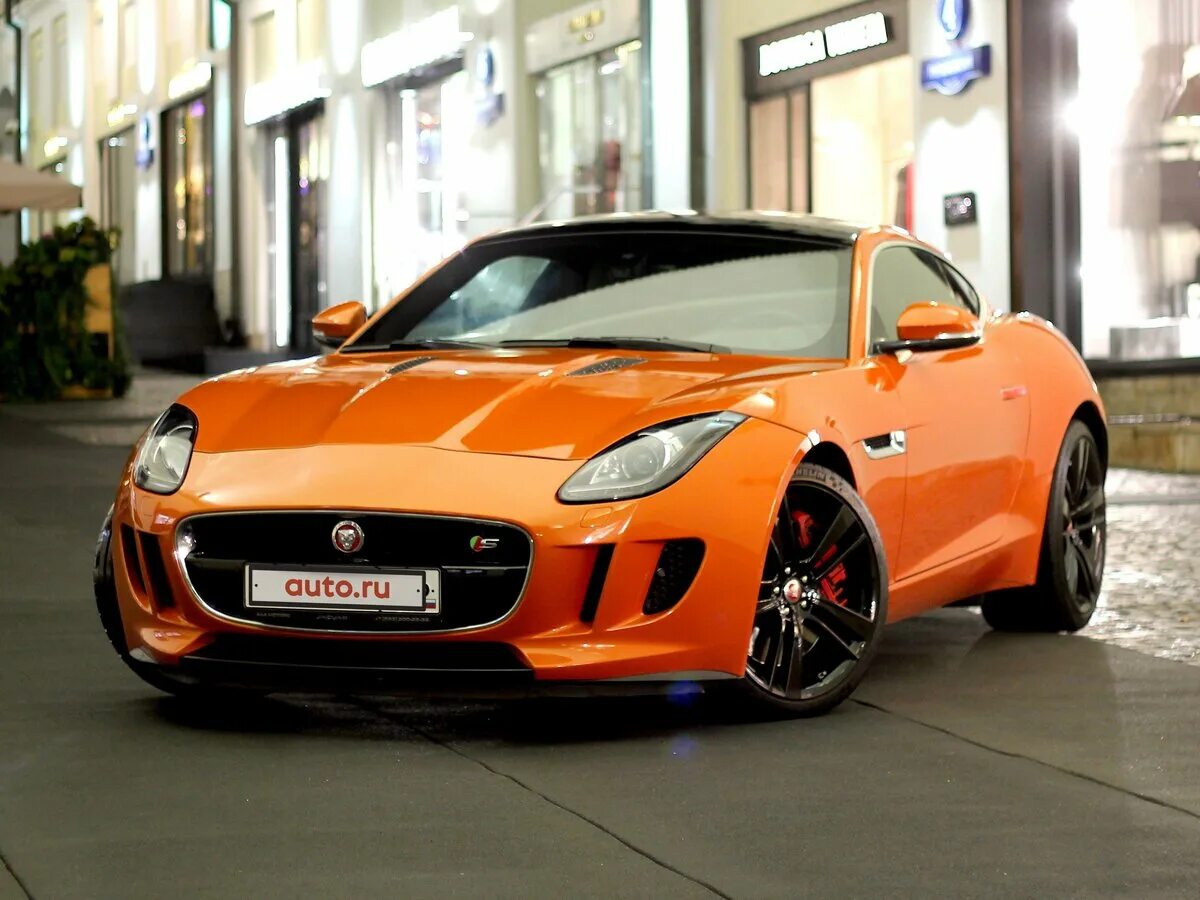 Машины ягуар оранжевый яркий. Jaguar f-type orange. Оранжевая пленка ягуар. Оранжевая матовая. Оранжевый ягуар.