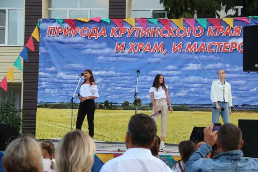 крутинка. типичная крутинка омская. с. крутинка омская область. шипуново омская область.