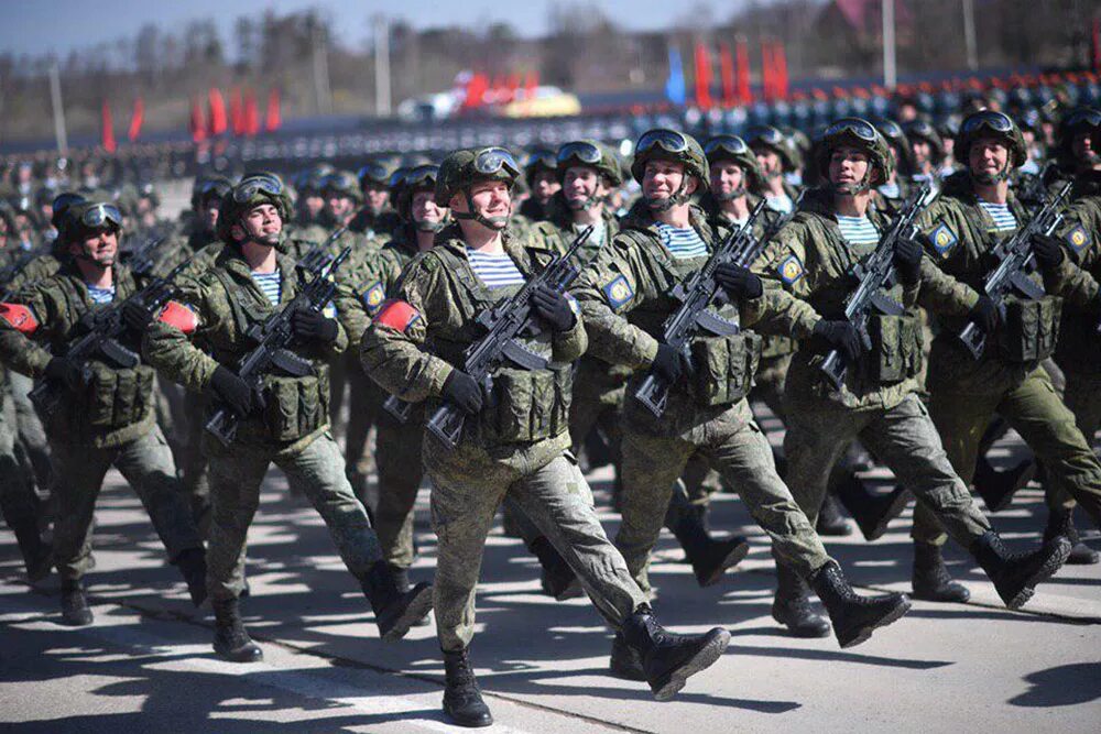 Держаться войск. АК-12 ВДВ. ВДВ РФ Ратник. Современная армия. Современная русская армия.