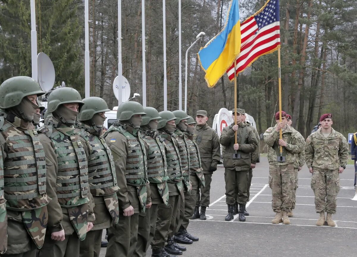 Войска НАТО на Украине. Американские войска на Украине. Армия США на Украине. Солдаты НАТО на Украине. Войска нато на украине последние новости