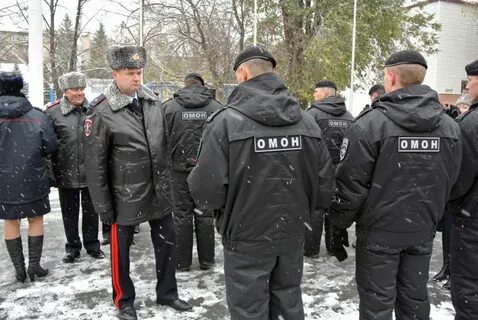 Черный омон