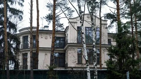 Где живет без