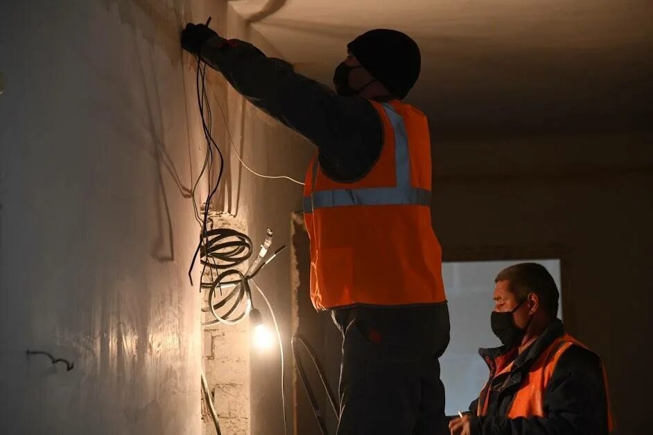 Свет в домике без электричества. Что делать если отключили свет. Внимание отключение электроэнергии. Внимание отключение воды. Отключение воды и электричества.