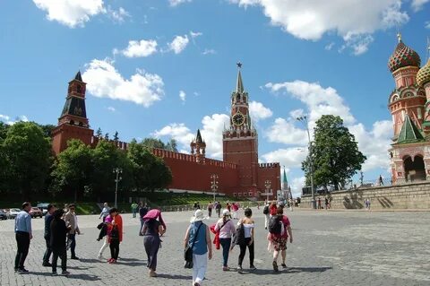 Красная площадь летом
