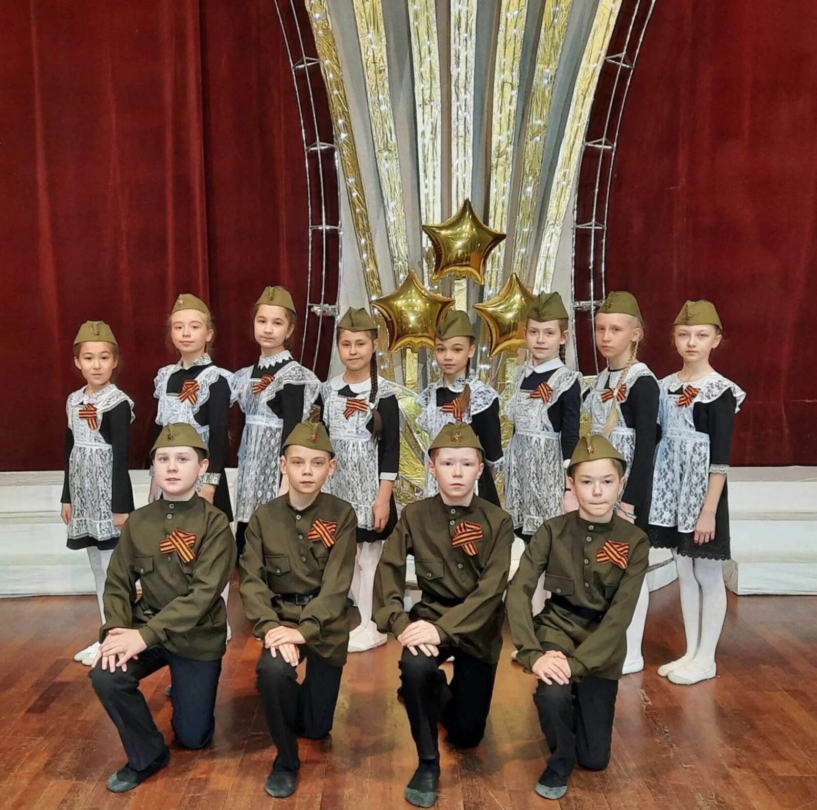 Военно патриотический хор. Православный хор инженерных войск за веру и отечество. Военно патриотический хор. Конкурс патриотической песни битва хоров. Военно патриотический хор.