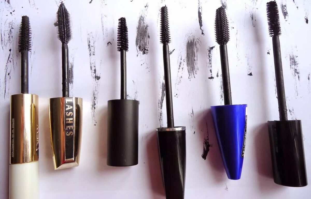 Засохшая тушь. Засохшая тушь на ресницах. Сухая тушь для ресниц. Mascara тушь для ресниц. Засохшая тушь на ресницах.