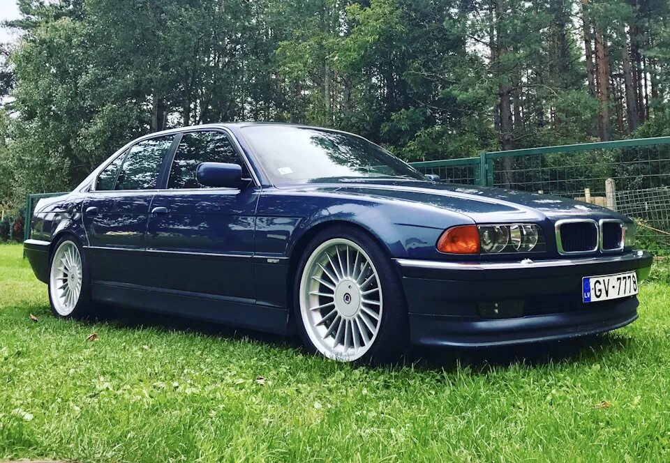 Купить бмв е38. BMW 7 e38 Alpina. БМВ 7 е38. БМВ е38 Альпина. BMW 7 Series (e38).