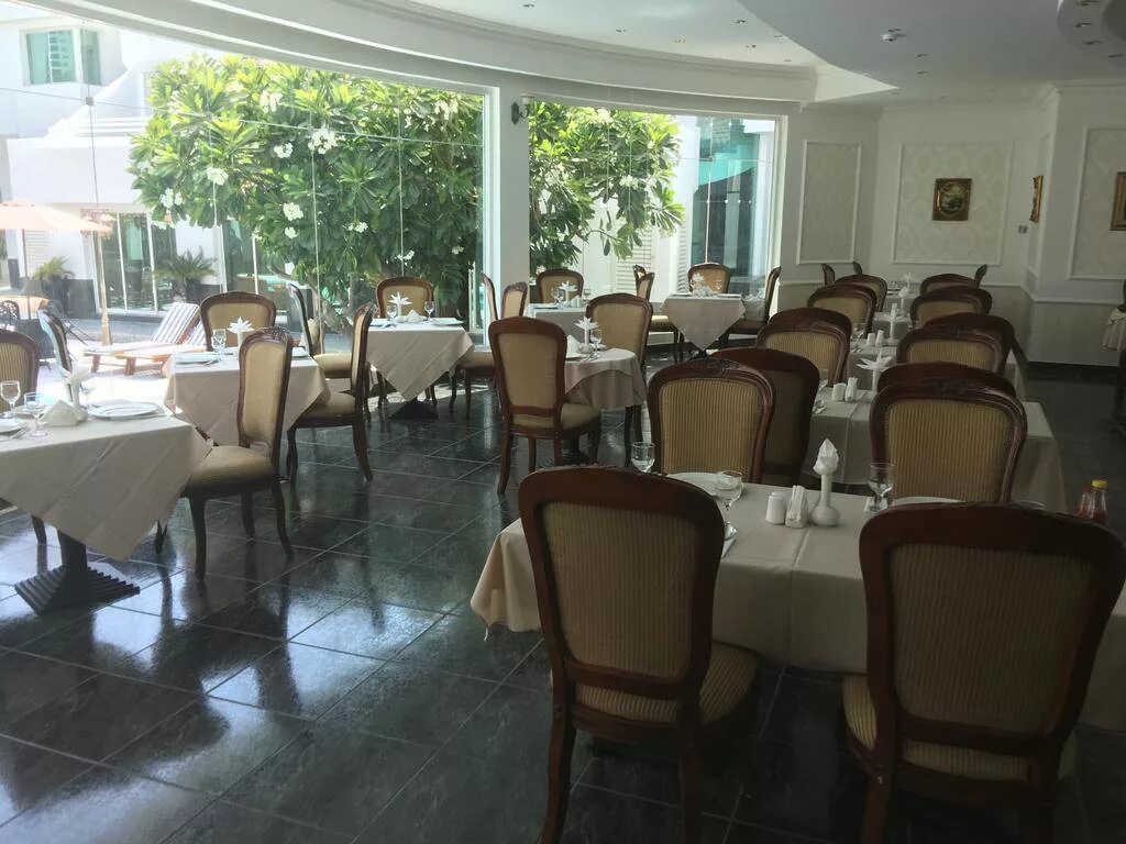Al khalidiah resort ex. Al khalidiah resort hotel. al khalidiah шарджа. al khalidiah resort ex villa al khalidiah 3 оаэ шарджа. al khalidiah resort (ex. villa al khalidiah) 3* - 108 тыс.