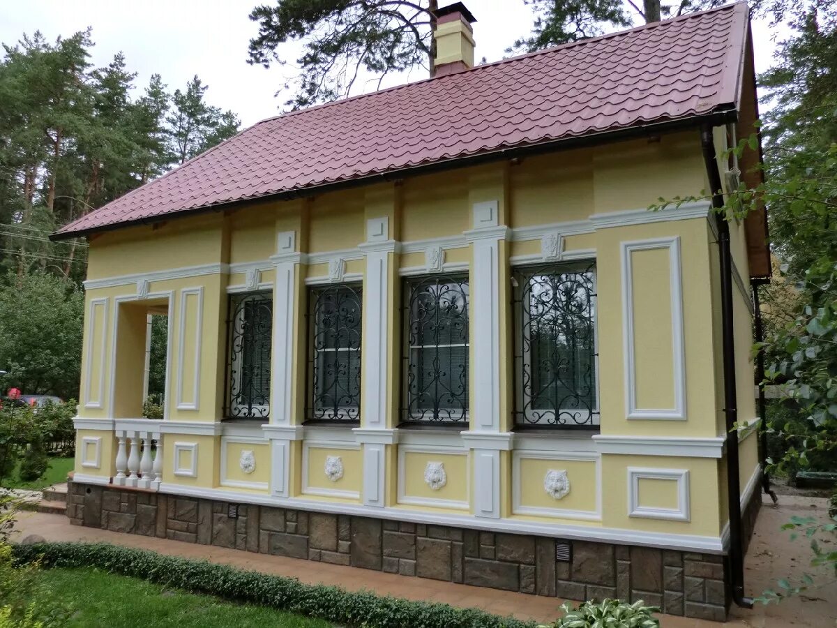 Fundermax hpl панели. Модерн планкен фасад. Фасад самостоятельно. Одноэтажный дом с фасадной лепниной. Фасад самостоятельно.