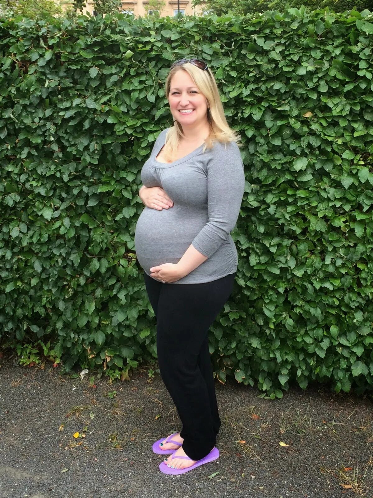 чабби герл биг белли прегнант. чабби прегнант. Chubby pregnant. Not pregnant. чубби юнг.