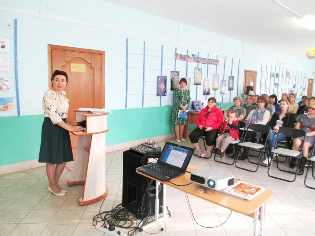 Тюменская средняя школа. Школа 88 на московском тракте тюмень 2 корпус. Домостроителей 2 тюмень школа 67. Школа 67 тюмень. Тюменская средняя школа.