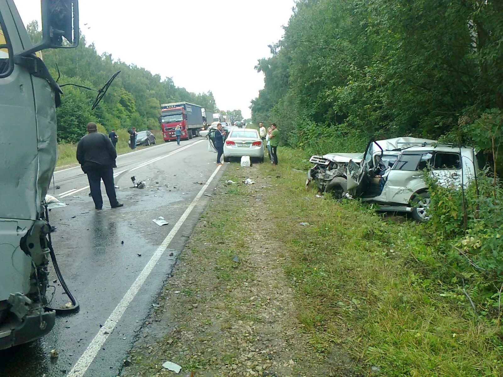 Тульская область дтп паджеро. Авария вчера кимовский район. Авария на трассе дон сегодня. Разбитый красный матиз. Дтп на м2 в тульской области.