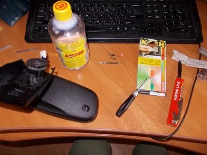 На что приклеить боковое
