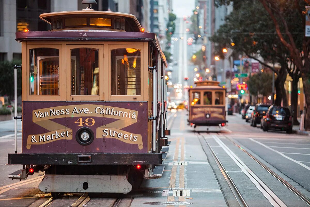 Канатный трамвай. Сан Франциско трамвайчик. Сан Франциско Cable car. Канатный трамвай Сан-Франциско. Фуникулер Сан Франциско.