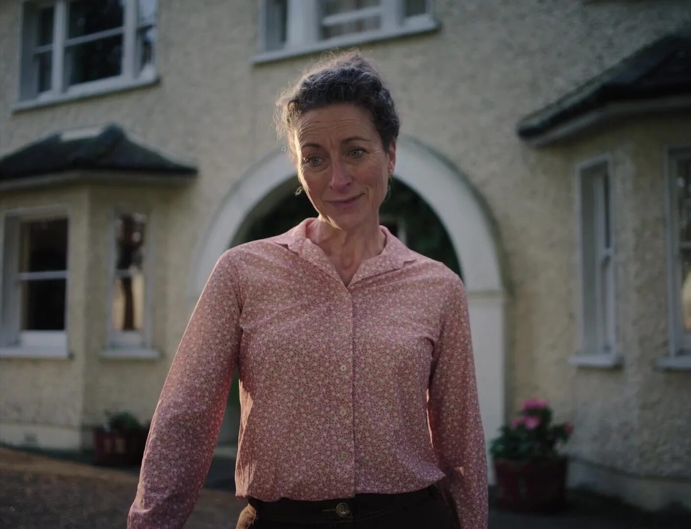 Тихоня 2022. Тихоня фильм 2021. Catherine clinch. Тихоня 2022. Тихоня 2022.