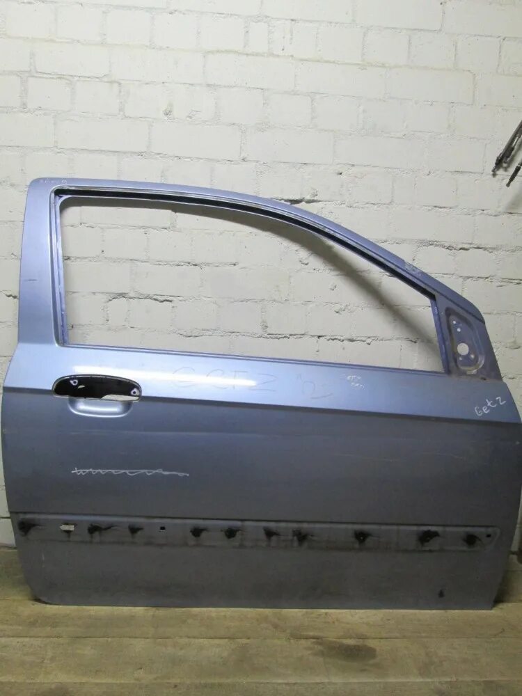 Задняя левая дверь гетц. Гетц дверь. Дверь задняя правая хендай гетц. Getz 3 двери. Дверь передняя левая хендай гетц.