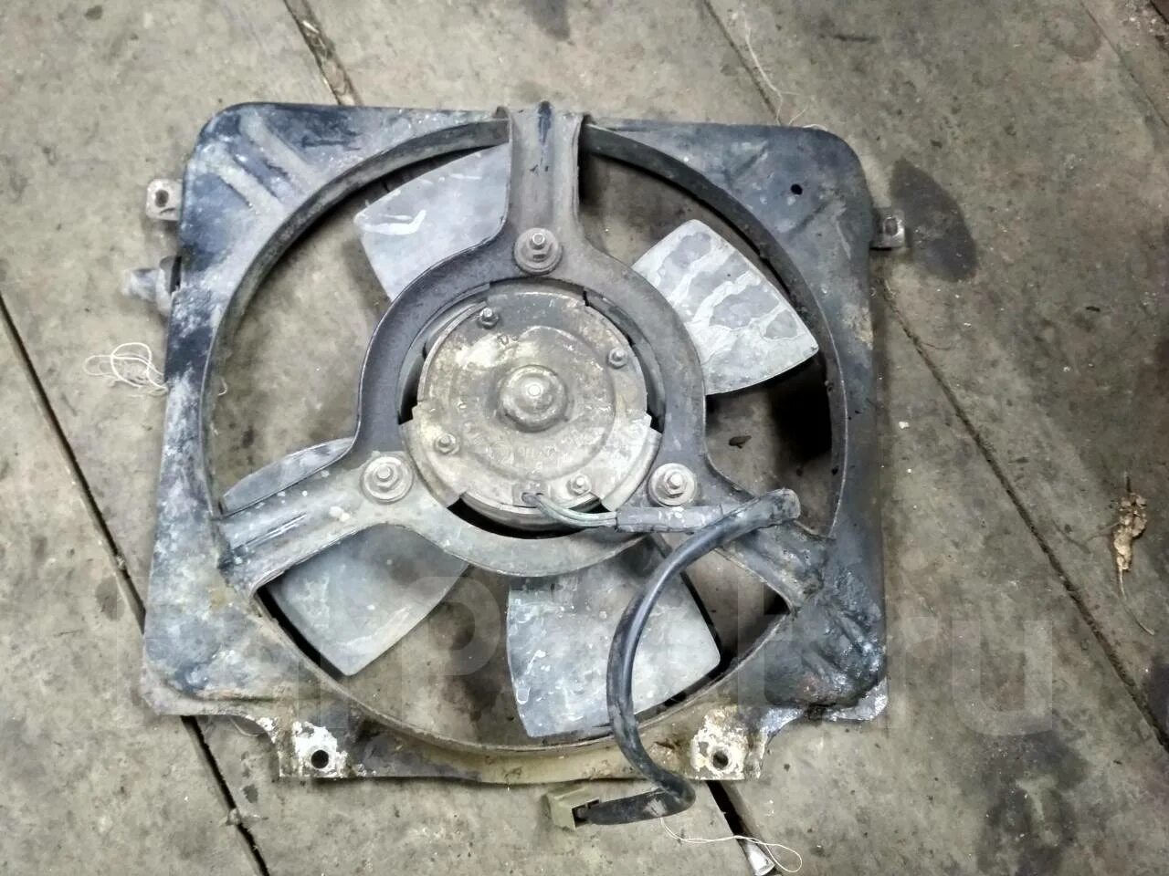 6. Вентилятор охлаждения радиатора 2115 артикул. Вентилятор охлаждения 2115. Вентилятор охлаждения 2115. Вентилятор радиатора ваз 2115.