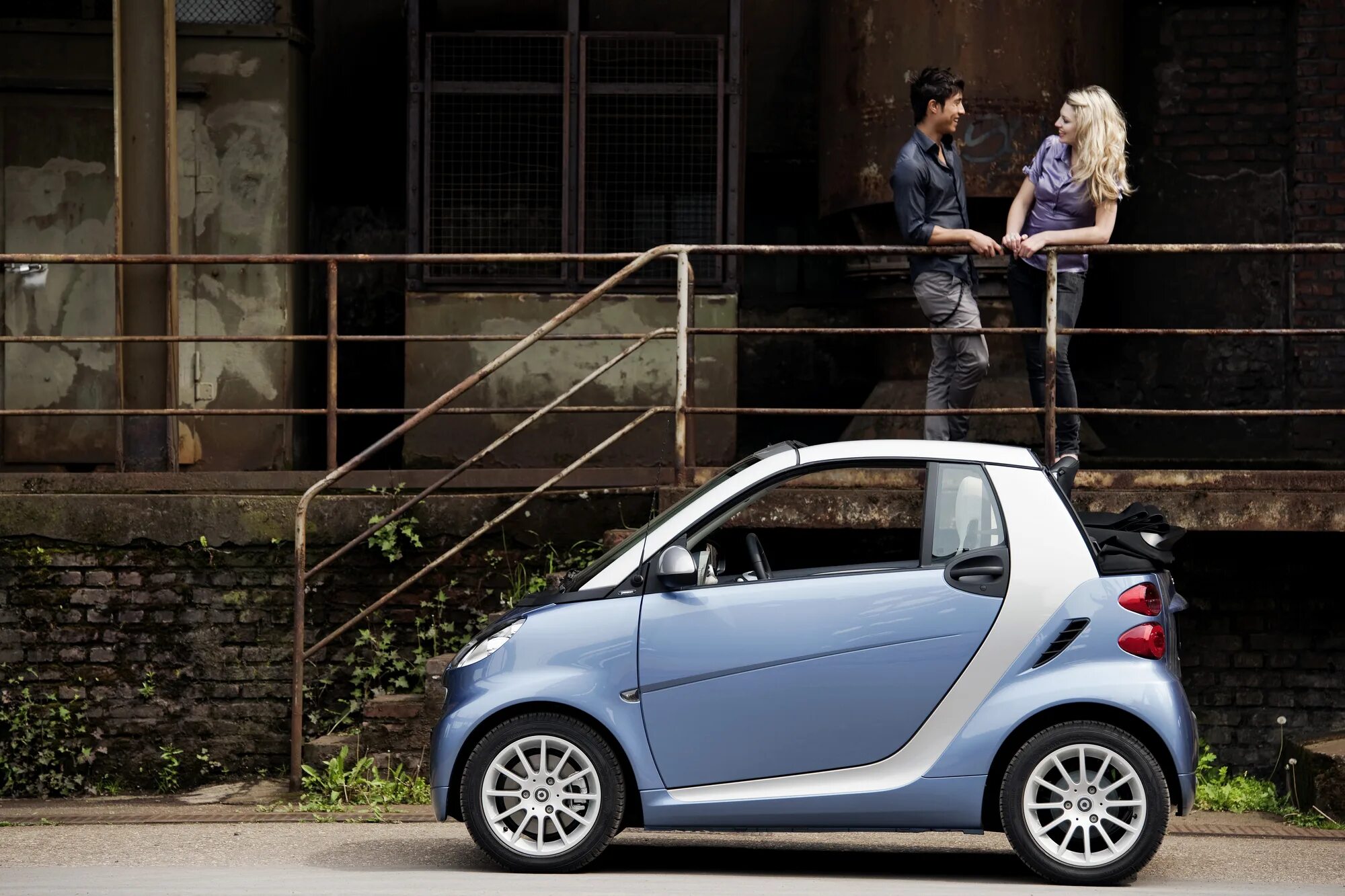 Smart со. Smart fortwo 1. smart 3 fortwo кабриолет одноместный. мерседес смарт 2011. smart passion комплектация fortwo.