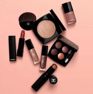 Обзор декоративной косметики